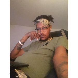 Meet your Posher, Erick